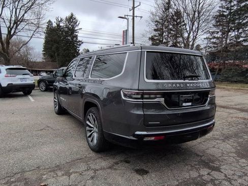 Used 2023 Jeep Grand Wagoneer L 4WD image 5