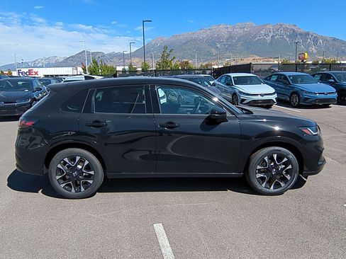 New 2026 Honda HR-V EX-L image 2