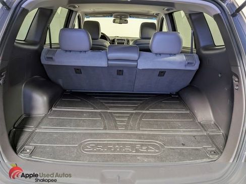 Used 2011 Hyundai Santa Fe SE w/ Premium Pkg 3 AWD/4WD image 8