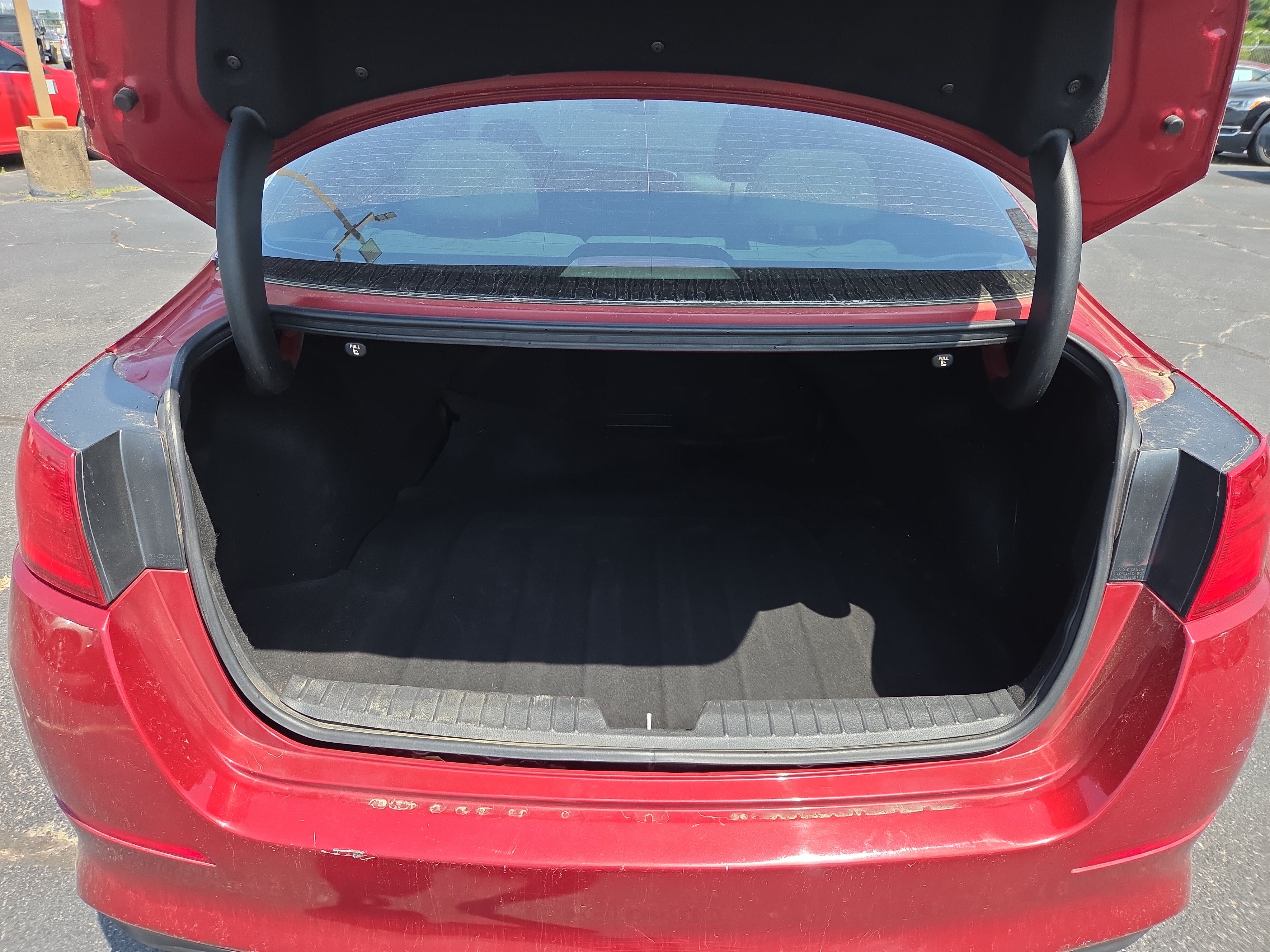 Used 2015 Kia Optima LX FWD image 14
