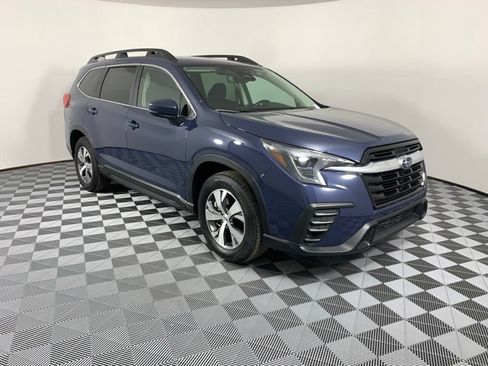 Used 2025 Subaru Ascent Premium AWD/4WD image 12
