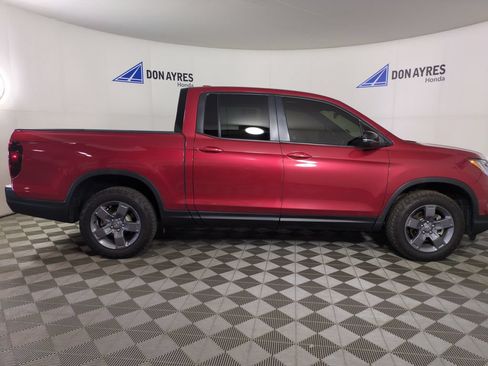 Certified 2024 Honda Ridgeline TrailSport image 10