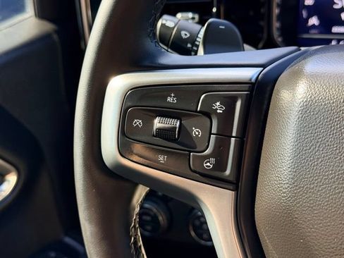 Used 2025 Chevrolet Silverado 1500 LT Trail Boss w/ Convenience Package II AWD/4WD image 12