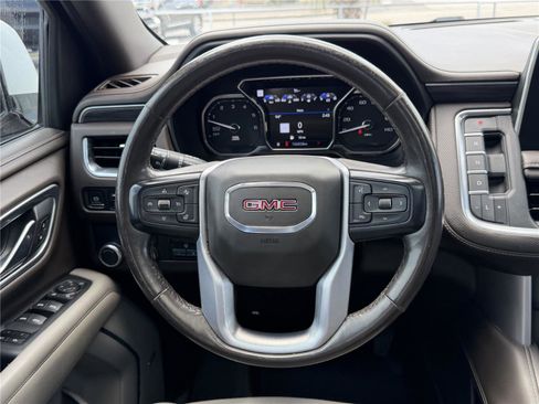 Used 2021 GMC Yukon SLT w/ SLT Luxury Plus Package RWD image 22