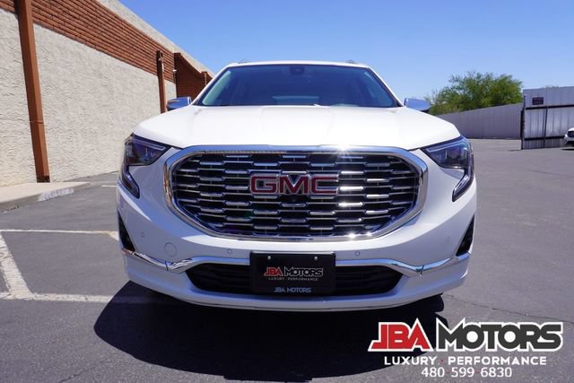 Used 2020 GMC Terrain Denali w/ Denali Premium Package FWD image 13