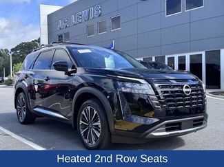 Used 2026 Nissan Pathfinder Platinum w/ Cargo Package FWD video 2