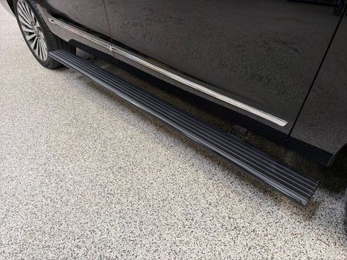 Used 2019 Lincoln Navigator L Reserve image 51