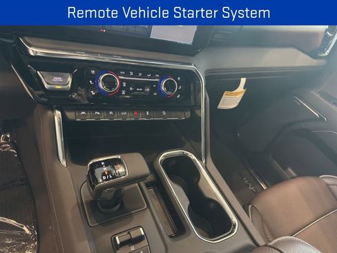New 2025 GMC Sierra 1500 Denali w/ Technology Package AWD/4WD image 15