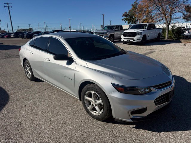 Used 2016 Chevrolet Malibu LS FWD image 2