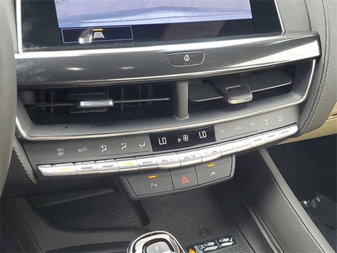 Used 2022 Cadillac CT5 Luxury image 20