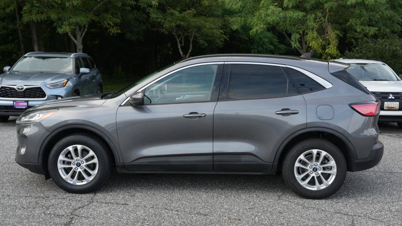 Used 2021 Ford Escape SE w/ Convenience Package AWD/4WD image 8