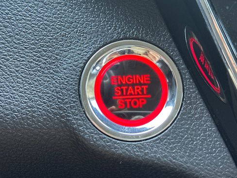 Used 2019 Honda HR-V EX image 22