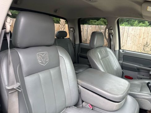 Used 2006 Dodge Ram 3500 Truck Laramie AWD/4WD image 27