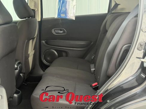 Used 2016 Honda HR-V EX image 12