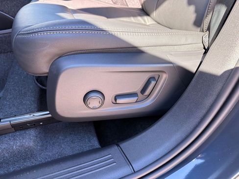 New 2026 Volvo XC40 B5 Core w/ Climate Package image 14