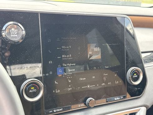 Used 2025 Lexus RX 350 FWD w/ Technology Package image 23