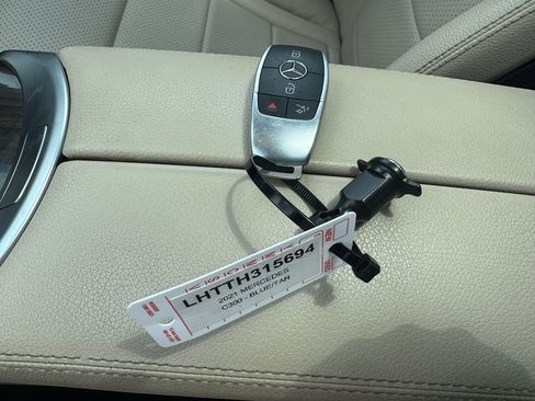 Used 2021 Mercedes-Benz C 300 Sedan image 33