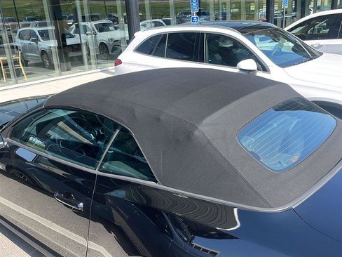 Used 2024 Ford Mustang GT Premium image 9