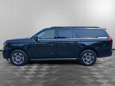 Used 2025 Ford Expedition Max Active AWD/4WD image 5