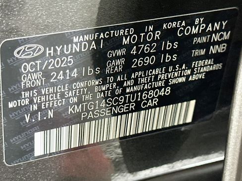Used 2026 Genesis G70 2.5T RWD image 12