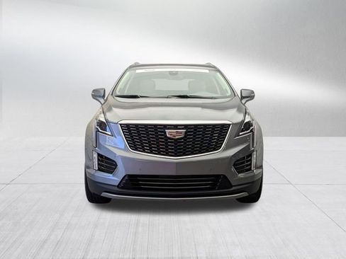 Used 2024 Cadillac XT5 Premium Luxury AWD/4WD image 2