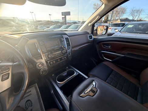Used 2018 Nissan Titan Platinum Reserve image 19