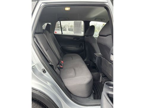 Used 2023 Toyota Corolla Cross LE image 11