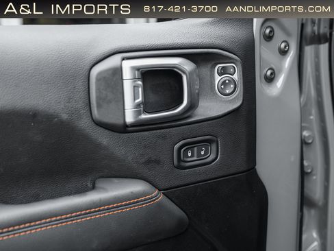 Used 2021 Jeep Gladiator Mojave image 44