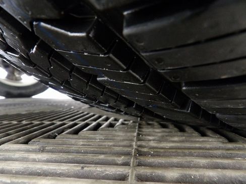 Used 2022 Subaru Outback Touring XT w/ Popular Package #2 image 38