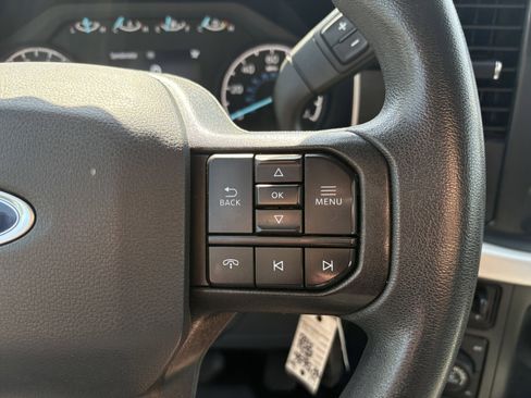 Used 2021 Ford F150 XLT AWD/4WD image 32