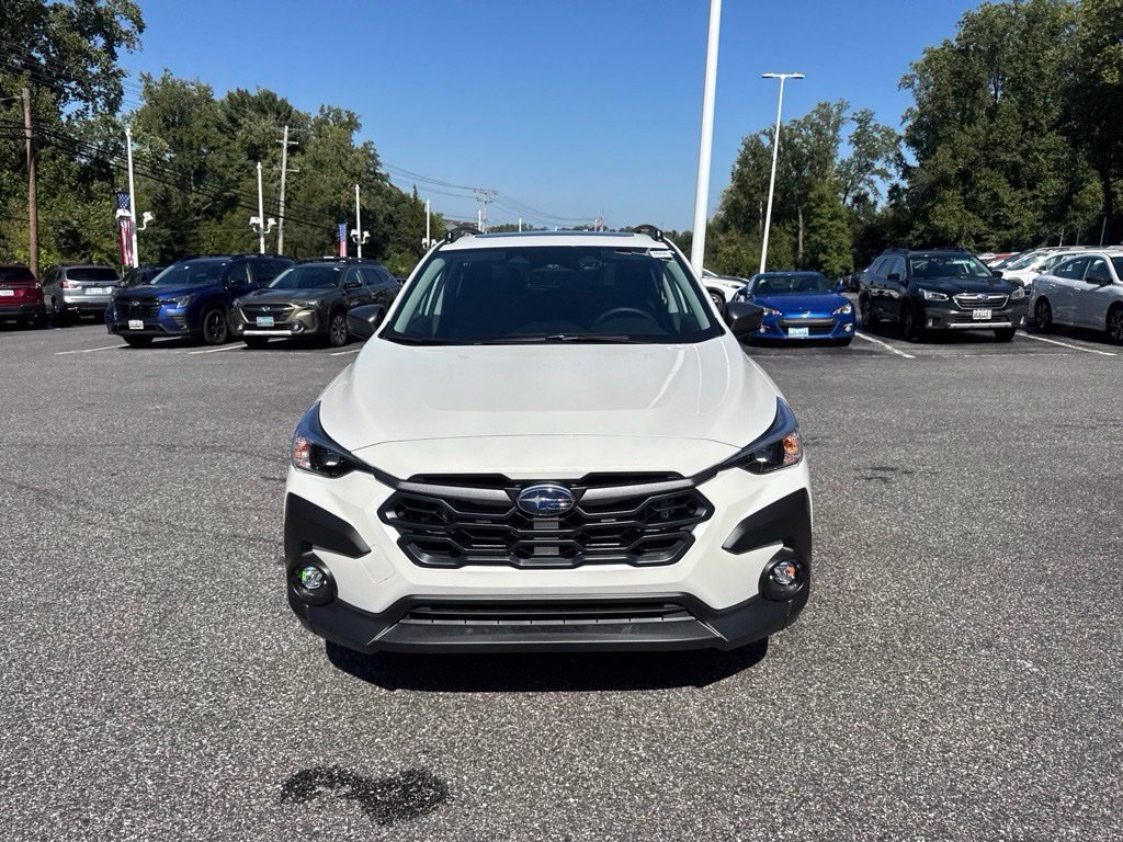 Used 2026 Subaru Crosstrek 2.5i Premium AWD/4WD image 3