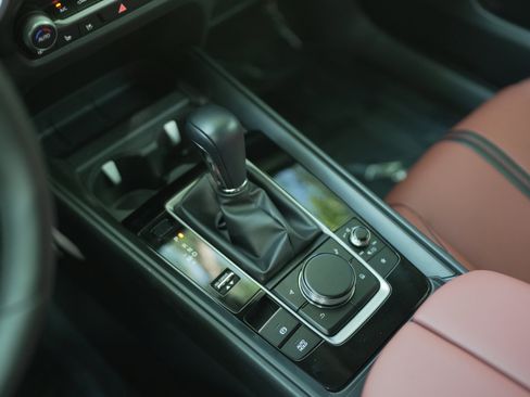 Used 2024 MAZDA CX-50 AWD 2.5 Turbo w/ Cargo Package image 15