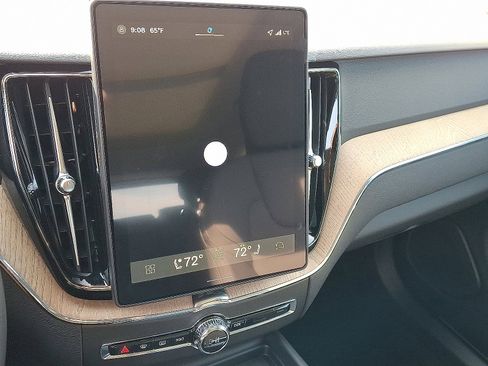 New 2026 Volvo XC60 B5 Plus w/ Protection Package Premier image 11