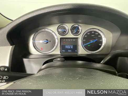 Used 2011 Cadillac Escalade EXT Luxury AWD/4WD image 46