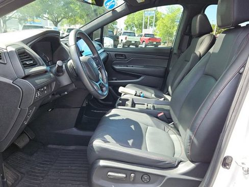 Certified 2024 Honda Odyssey Sport image 10