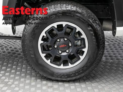 Used 2024 Toyota Tacoma TRD Off-Road AWD/4WD image 8