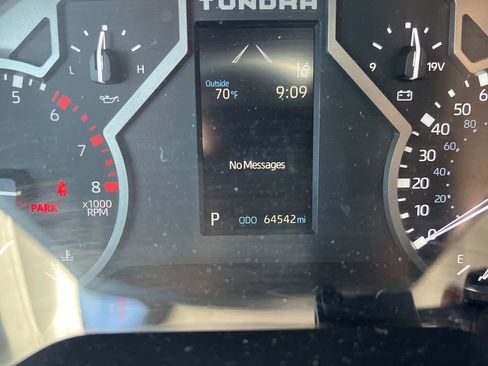 Used 2022 Toyota Tundra SR5 w/ Advanced Technology Package AWD/4WD image 22