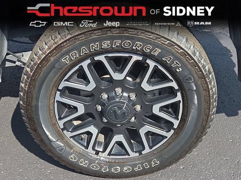 Used 2025 RAM 2500 Limited AWD/4WD image 10