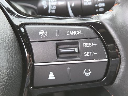 Used 2024 Honda HR-V Sport image 10