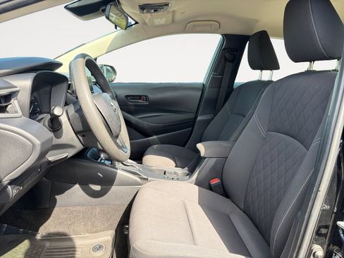 Used 2024 Toyota Corolla LE FWD image 9