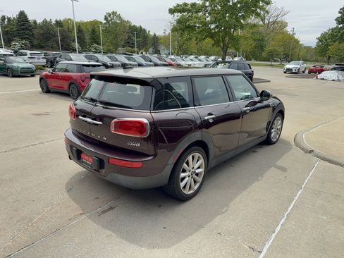 Used 2016 MINI Cooper Clubman FWD image 4