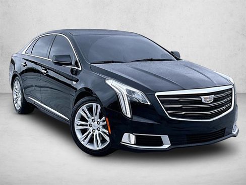 Used 2019 Cadillac XTS Luxury image 12