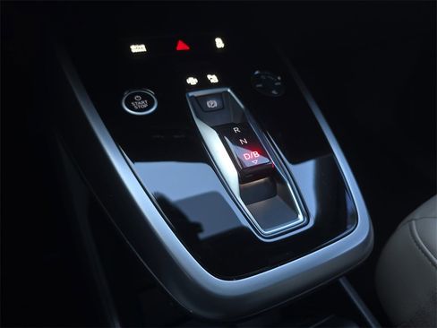 Certified 2023 Audi Q4 e-tron Premium Plus w/ Premium Plus image 24