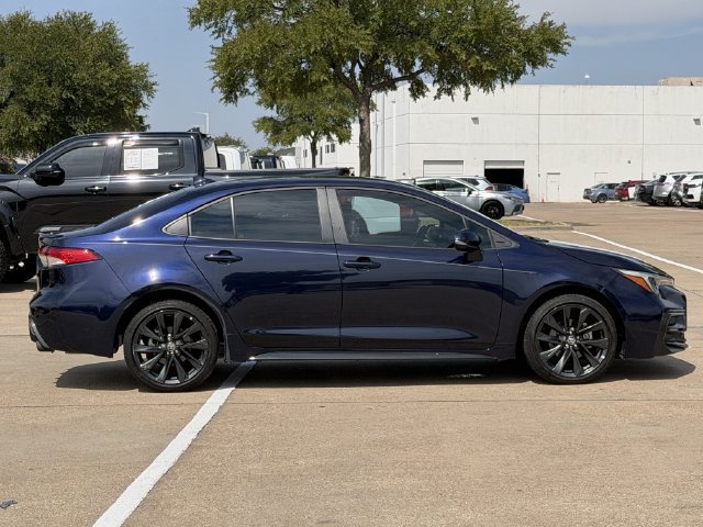 Used 2024 Toyota Corolla SE FWD image 3