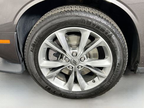 Used 2020 Dodge Challenger GT w/ Plus Package image 28