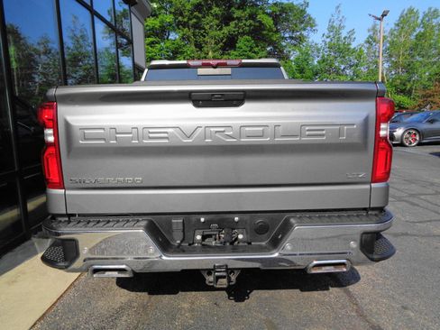 Used 2022 Chevrolet Silverado 1500 LTZ AWD/4WD image 6