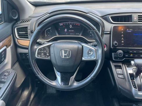 Used 2018 Honda CR-V Touring image 10