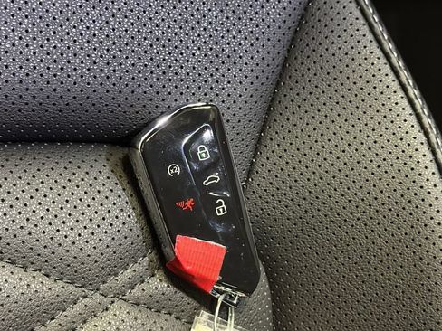 Used 2024 Volkswagen Atlas Cross Sport SE AWD/4WD image 39