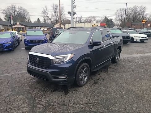 Used 2023 Honda Ridgeline RTL-E image 2