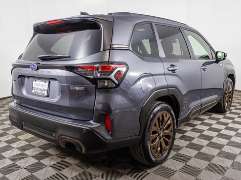 Used 2025 Subaru Forester Sport image 17